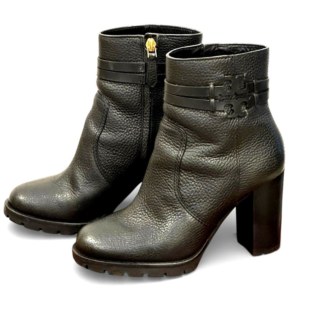 Tory burch Leigh Pebbled Leather 3" heeled ankle bootie with logo size 6 black